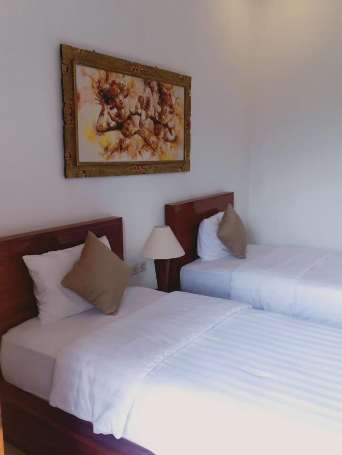 D'Transit Hotel Batununggul Exterior photo